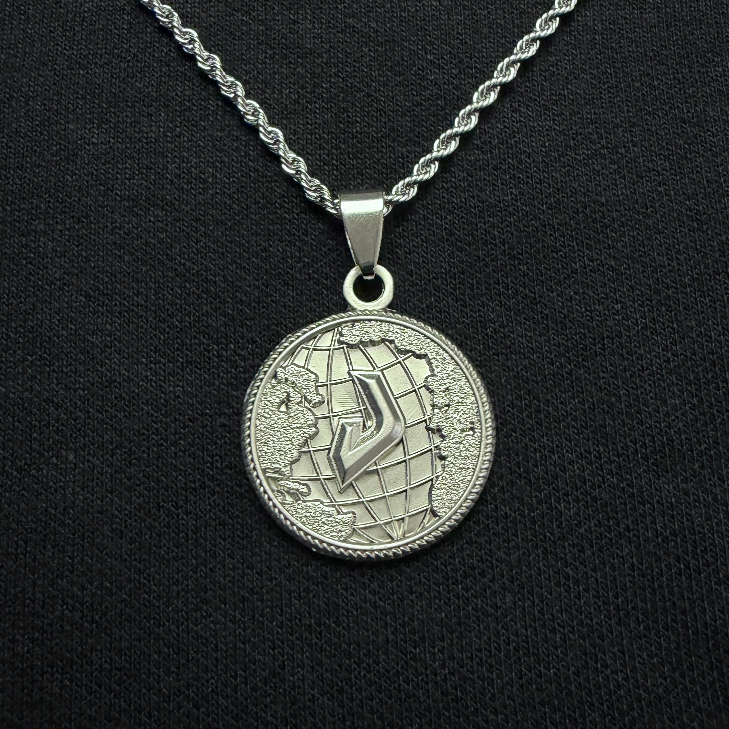 Worthy Medal Of Honor Chain Silver